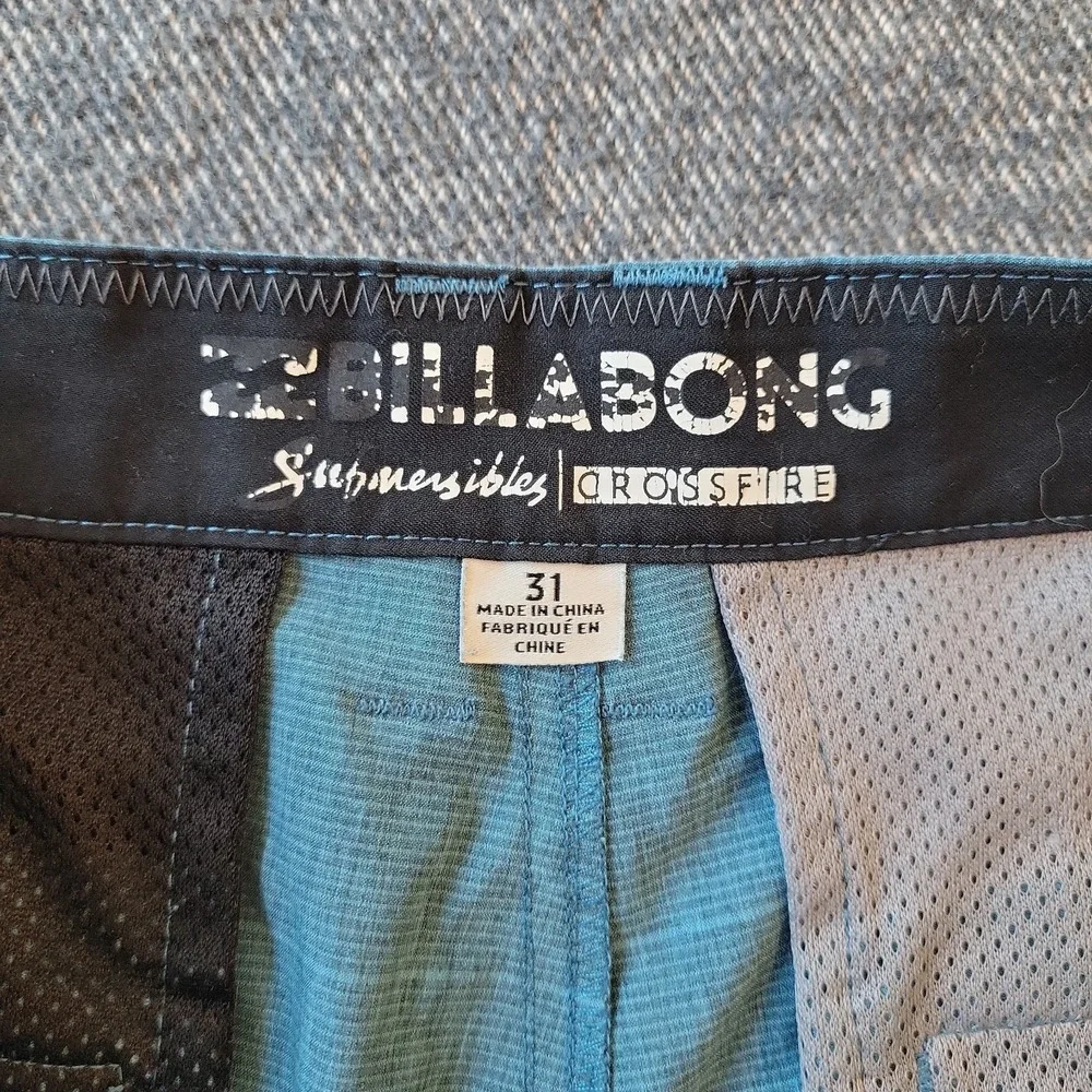 Billabong Shorts Men's 31 Crossfire Submersibles Blue Hybrid Board Surf Swim